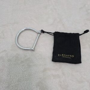 Elegatto Silver Horseshoe Bracelet Shackle Closure Stainless Steel with Felt Bag
